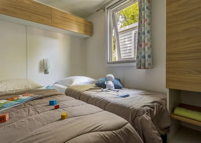 Кемпинг Provencal 6p 3bdrms Aircon Сен-Глф